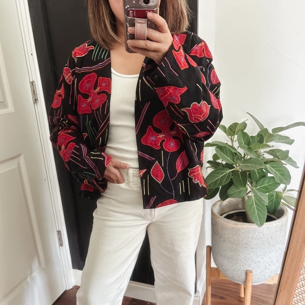 VINTAGE Vibrant Chicos Open Front Patchwork Floral Open Front Top. L